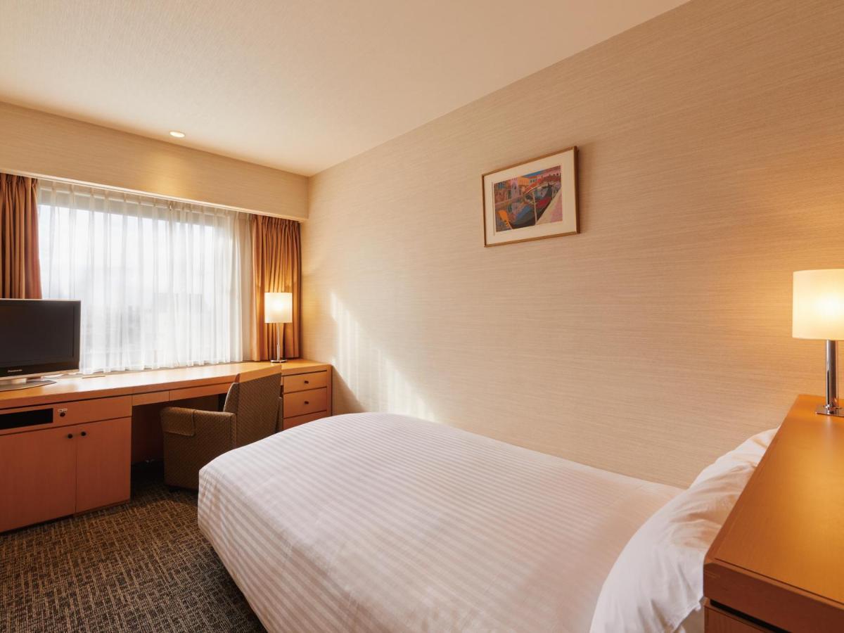 Hotel Agora Osaka Moriguchi Exterior foto